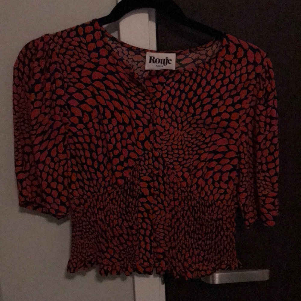 **SOLD**Rouje kiss top